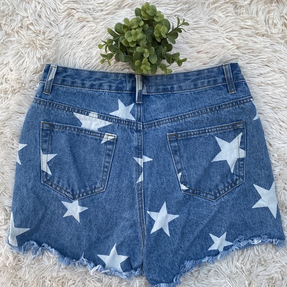 Love + Harmony Star Cutoff Jean Shorts 💗 Blue & White - Picture 4 of 10